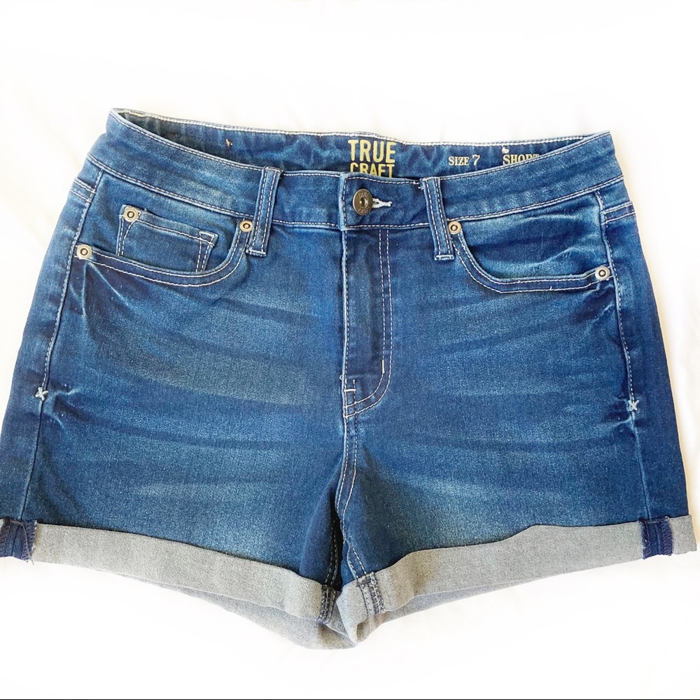 True Craft rolled hem denim shorts